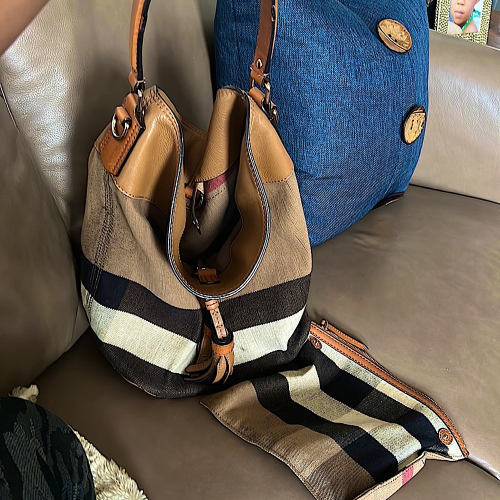 Burberry Medium Ashby Bucket Bag